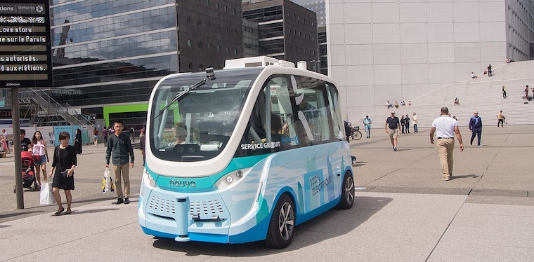 Autonomiczny bus pojazd Navya. Fot. Captainm/CC ASA 4.0