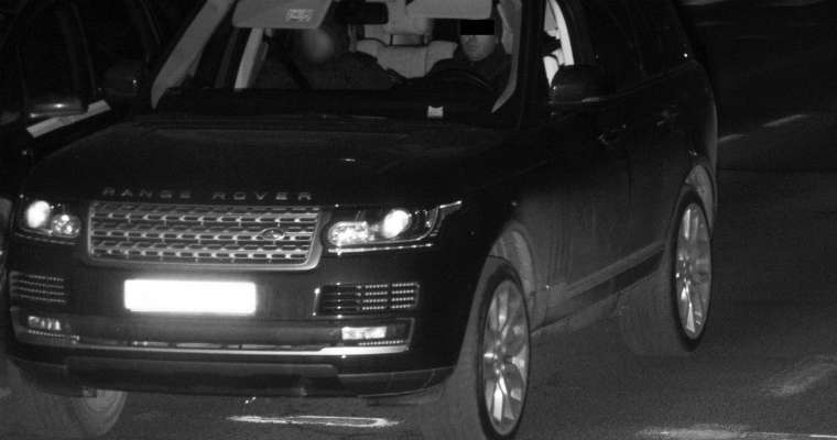 Warszawski fotoradar przyłapał na przekraczaniu prędkości kierowcę jadącego skradzionym range roverem. Fot. Policja