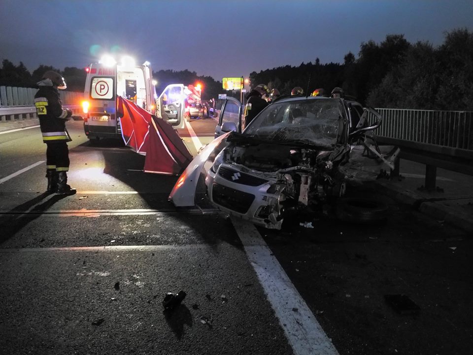 Śmiertelny wypadek na autostradzie A4, który spowodował kierowca jadący pod prąd. Źródło: Facebook/OSP Balice