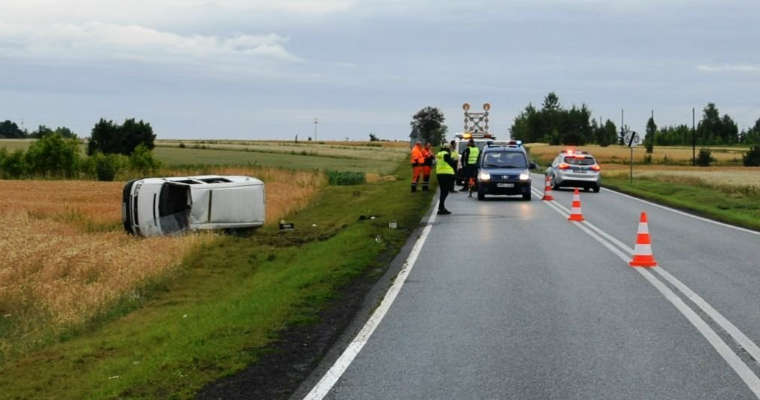 Wypadek busa w Zarajcu. Fot. policja