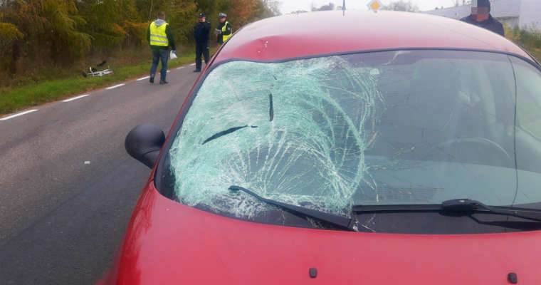 Kierowca śmiertelnie potrącił rowerzystę w miejscowości Pawłowice. Fot. policja