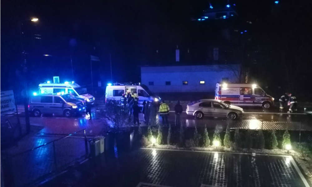 Miejsce śmiertelnego potrącenia 82-latka na przejściu dla pieszych w Łanach Wielkich. Fot. Policja