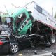 Camper z USA rozbity pod Płońskiem. Fot. Policja