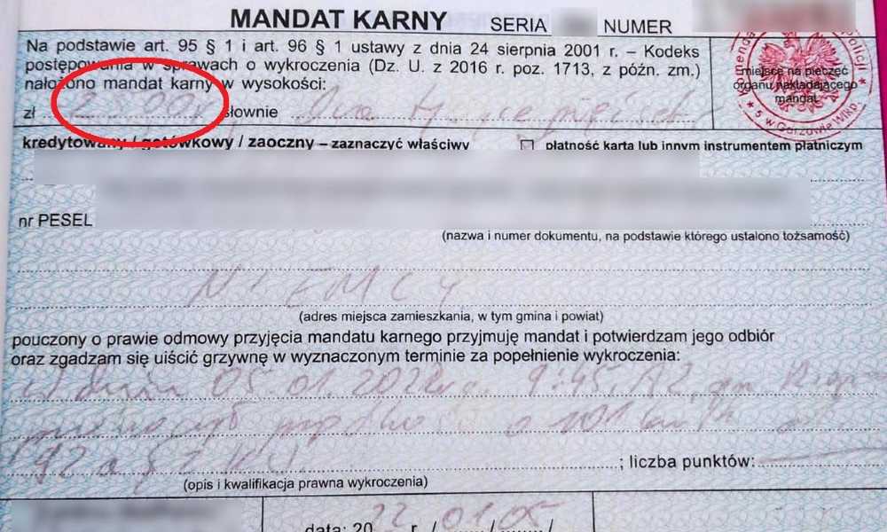 Kierowca z Niemiec dostał w Polsce 2,5 tys. zł mandatu za zbyt szybką jazdę autostradą Fot. Policja