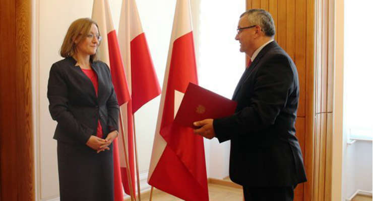 Wiceminister Justyna Skrzydło i minister Andrzej Adamczyk. Fot. MIB
