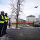 Patrol stołecznej drogówki podczas akcji z wykorzystaniem drona w Warszawie. Fot. Policja