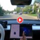 Tesla pozwala na uruchamianie gier podczas jazdy Źródło: YouTube