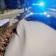 Kierowca z powiatu złotoryjskiego jechał z całą szybą pokrytą śniegiem Fot. policja